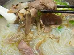 -点蹄擂椒猪脚饭(天虹汇一城店)