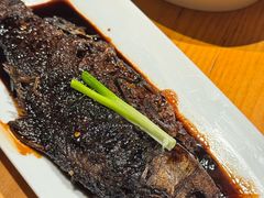 葱烤鲫鱼-荣小馆(杭州大厦店)