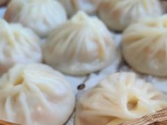 招牌蟹膏小笼包-馋三尺蟹粉小笼(人民广场店)