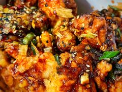 -BHC炸鸡(明洞总店)