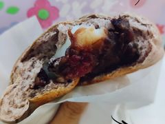 黑米麻薯红豆包-好利来(欧亚商都店)