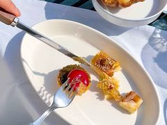 -瑰丽酒店·海吧·天际下午茶·现场DJ·天台酒吧