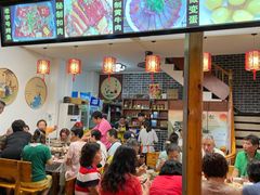 门面-古城苗家土菜馆(河景餐厅店)