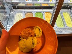 -牛YO寿喜烧·铁板烧和牛火锅自助(市府恒隆店)