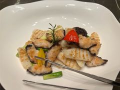 -海派悦庭·海胆烧麦·新融合菜(凯德广场店)