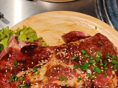 雪花牛眼肉-马路牙子烧烤音乐酒馆(望京店)