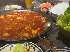 -旧街市鲜货老火锅(大光路店)