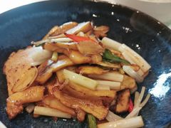 -半山腰·云南菜(侨福芳草地店)