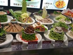 -八两八金·莱芜特色炒鸡(市南漳浦路店)