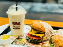 -The Habit Burger Grill 哈比特汉堡(复兴soho店)