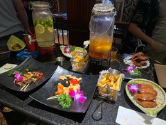 -K+全国连锁KTV(绿地缤纷天地店)