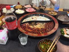 -谭记重庆老火锅(总店)