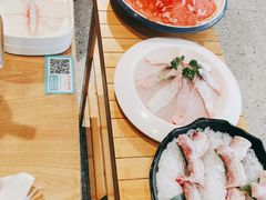 -江小渔鲜鱼火锅(冠亚星城店)