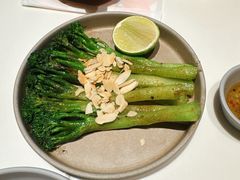 烤西兰花苔-胡麻(静安嘉里店)