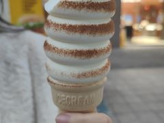-DQ·蛋糕·冰淇淋(大宁国际商业广场店)