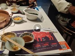 -牛村来人潮汕牛肉火锅(西单店)