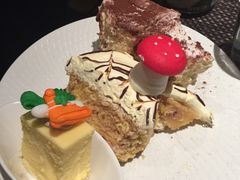 甜点-唐拉雅秀酒店-西锦汇空中BBQ·思创餐厅