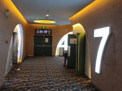 -新田360广场(上海华侨城店)