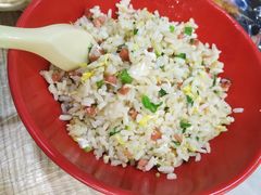 -江城燕子大排档(江汉路步行街店)