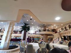 -碧中海汤泉汗蒸酒店