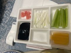 -元唐家宴•经典东北菜(梅市口路店)