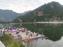 -百里峡七彩艺术小镇