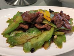 -千灯盛汇·头牌粤菜(致越优城店)