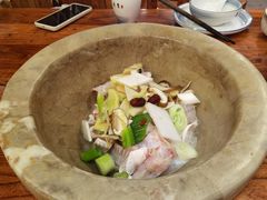 -滇香肴·云南菜蒸汽石锅鱼(云南北路店)