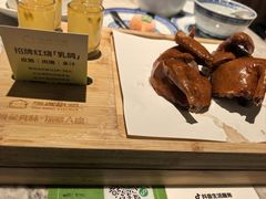 玻璃靓乳鸽-汤城小厨•粤菜•靓汤(西直门凯德MALL店)