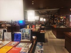 -茑屋书店(天目里店)