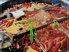 -正贰捌经重庆老火锅(建设路店)