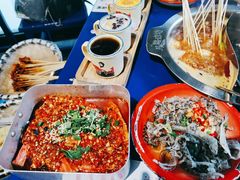 -马路边边串串香(苗栗路店)