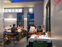 -肥肥虾庄·金牌油焖大虾(汉街SKP店)