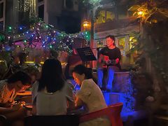 -城墙外BAR