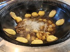 -妈妈家铁锅炖(景诚园综合楼店)