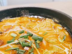 -渝和喵叔米线(南坪万达店)