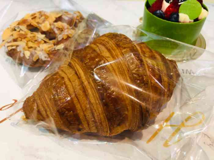 小明虾西点手作(花园店)-"长假结束后到2月10号才开门,正好可以补.