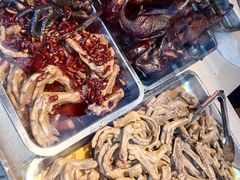 -王浩儿纪六孃甜皮鸭(乐山总店)