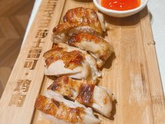 -俄士厨房(环球港店)