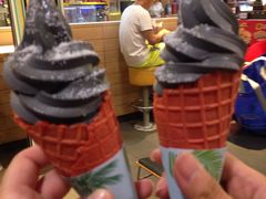 -麦当劳(展览路店)