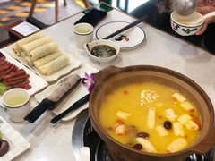 鸡煲花胶汤-港迹·鲜围煮海鲜火锅(湖州时代广场店)