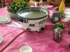 -五洞培记山庄·鲜牛肉火锅