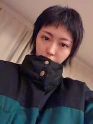 -Hair Co.一间沙龙