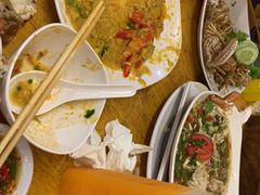 -J Daeng Seafood