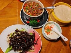 -雀舞云南菜(天津天河城购物中心店)