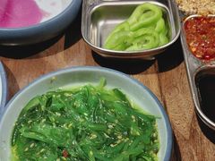 -明洞阿姨·韩式酱蟹烤肉·创意料理(三元桥店)