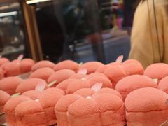 -好利来(上海虹桥新天地Lab主题店)