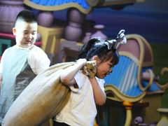 -猴有戏教育戏剧·音乐剧·主持口才·演讲朗诵辩论(环球港华师大校区)