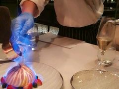 -牛排坊(成都群光君悦酒店)