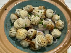 黑松露拇指生煎包-3号仓库·创意中国菜(新世界城店)